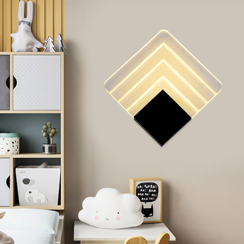 Application murale à LED carrée de 5,5 "/ 8" de largeur LED ACRYLI LED Silver / Mur noir Appiculture