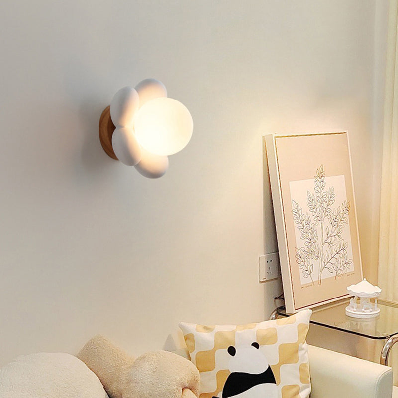 Modern Flower Shape Wall Sconce Lighting 1 Light Wall Sconce for Living Room