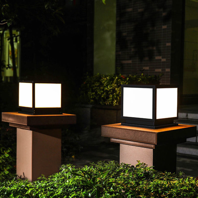 Nordic Style Acrylic Shade Outdoor Light Solar Energy Pillar Lamp for Outdoor