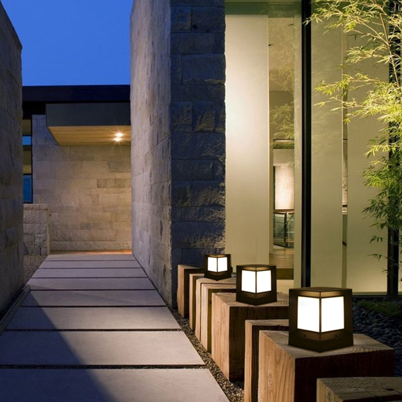 Modern Rectangle Shape Solar Energy Pillar Lamp with Acrylic Shade for Outdoor