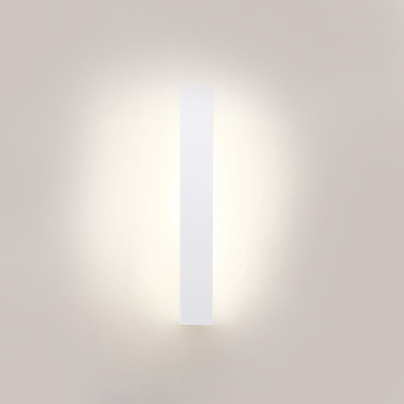 Simplistic Style LED Wall Lighting with Aluminum Shade Black/White Finish Linear Sconce Lighting for Bedroom
