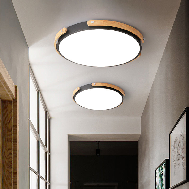 Black/White Circle Bathroom Ceiling Mount Light Acrylic Modern Style LED Ceiling Lamp in Warm/White Light
