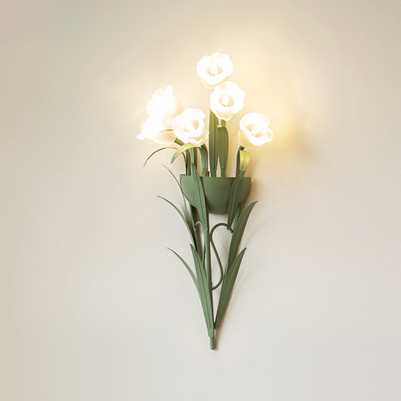 Modern Style Wall Mount Lamp Flower Shape with Glass Shade for Bedroom