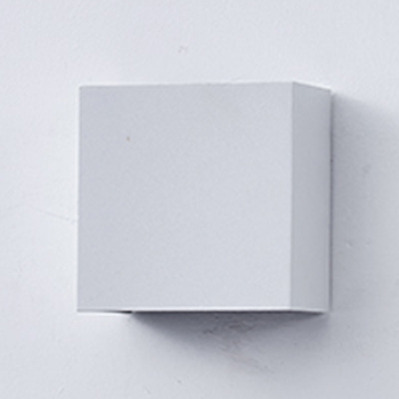 Nordic Style Wall Light Square Shape Wall Lamp with Aluminum Shade for Bedroom