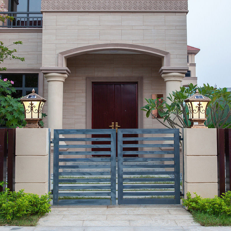 Modern Style Iron Solar Energy Pillar Lamp with Acrylic Shade for Outdoor