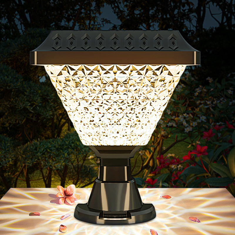 Modern Geometry Shape Solar Energy Pillar Lamp with Plastic Shade for Outdoor