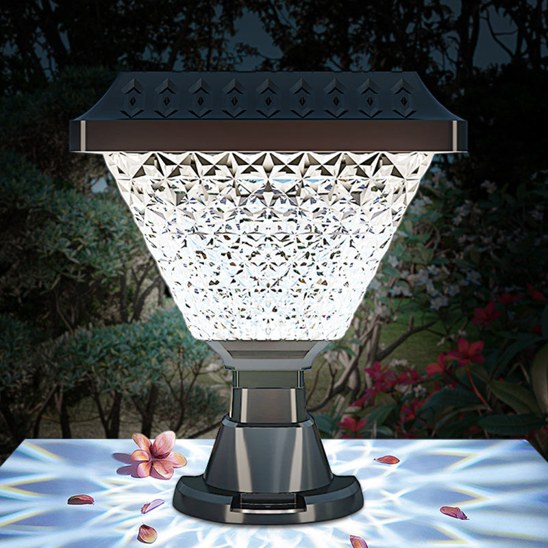 Modern Geometry Shape Solar Energy Pillar Lamp with Plastic Shade for Outdoor
