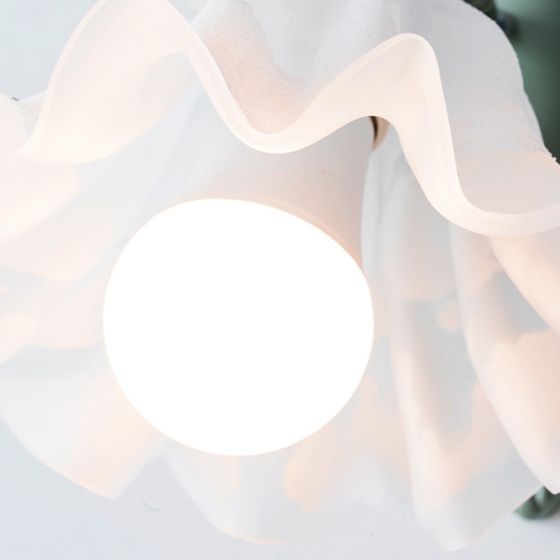 Modern Style Wall Mount Light 1-Light Flower Shape with Glass Shade for Bedroom