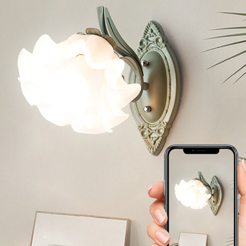 Modern Style Wall Mount Light 1-Light Flower Shape with Glass Shade for Bedroom