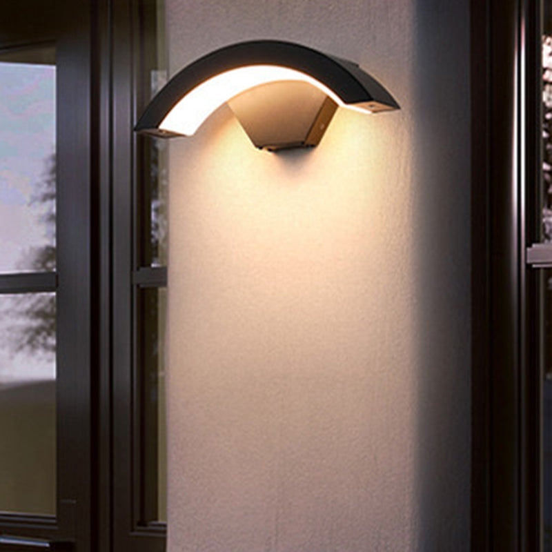 Modern Outside Geometric Wall Light Fixture Metal 1 Light in Black