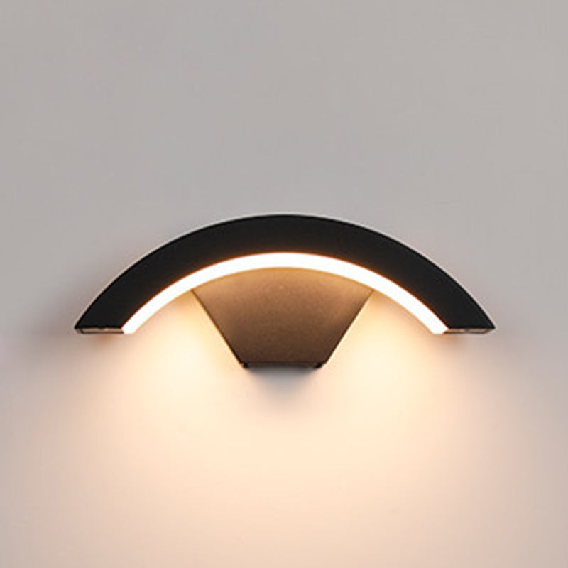 Modern Outside Geometric Wall Light Fixture Metal 1 Light in Black