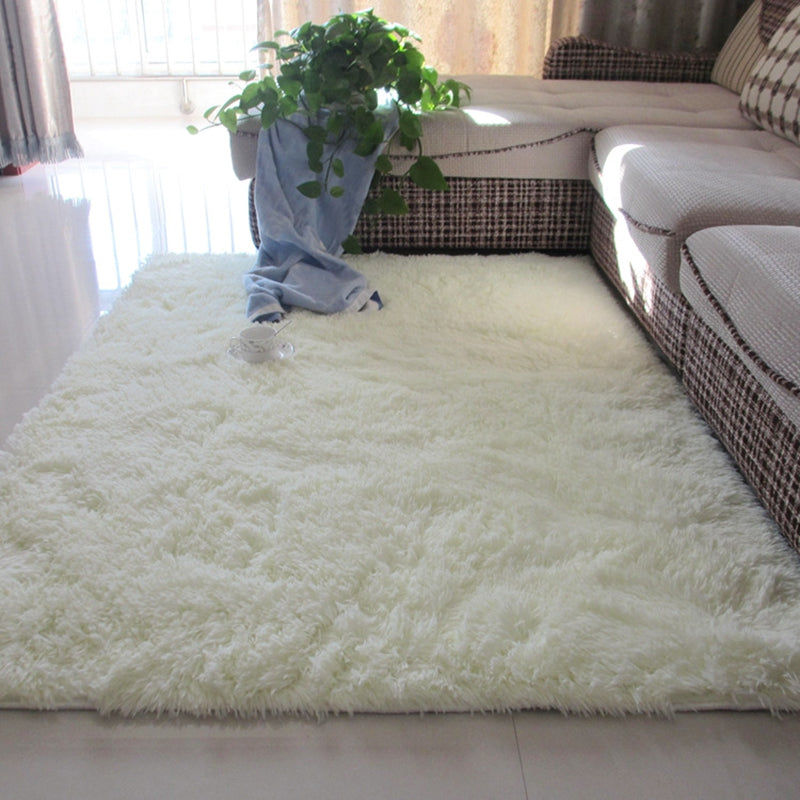Modern Simple Plush Rug Polyester Indoor Rug Non-slip Carpet for Living Room and Bedroom