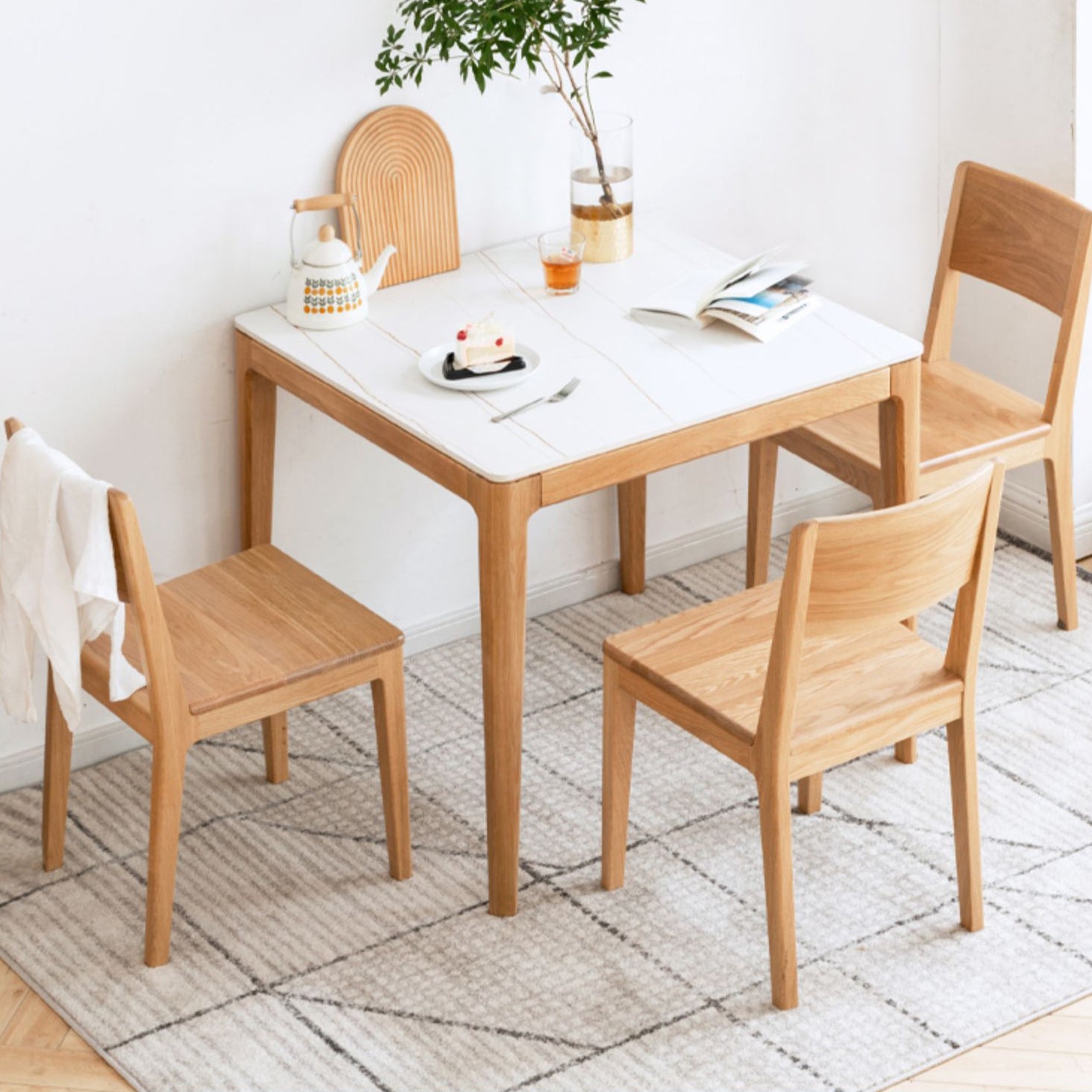 Modern Square White Stone Tabletop Dining Table with 4 Oak Legs