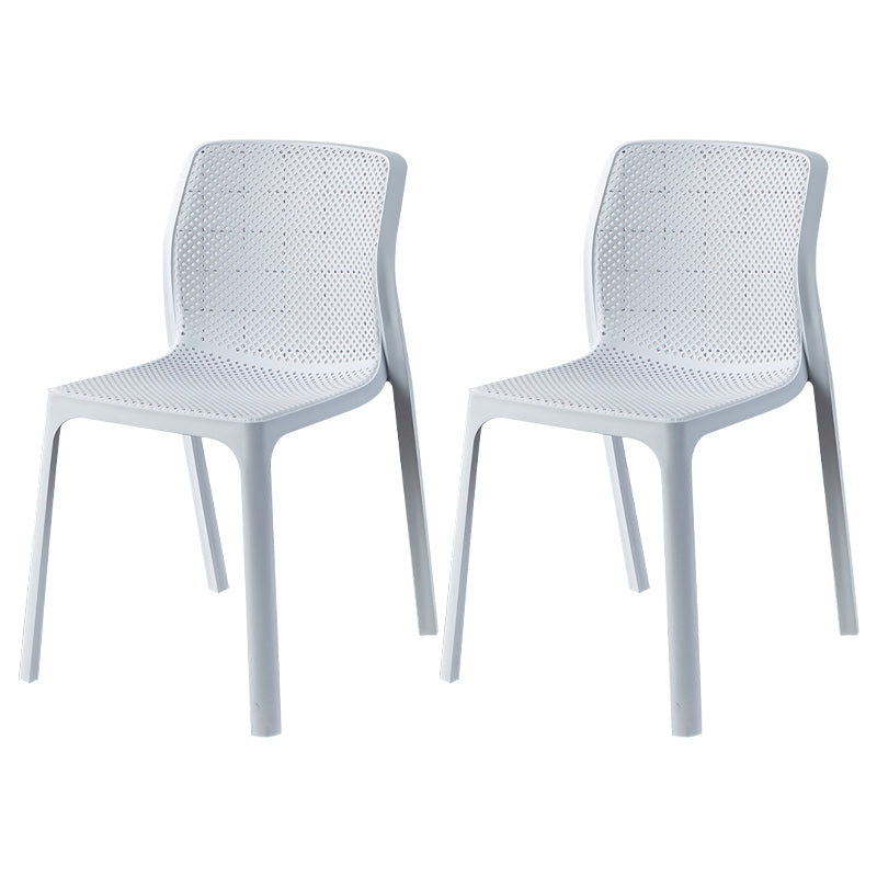 Contemporary Style Low Back Plastic Dining Side Chair for Home Use