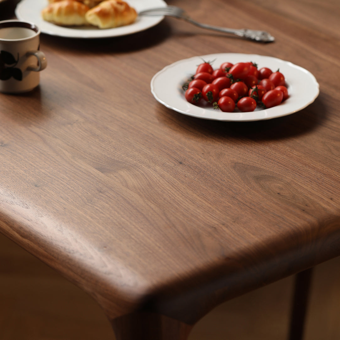 1/4/5 Piece Solid Wood Dining Room Table and Chair Set in Brown