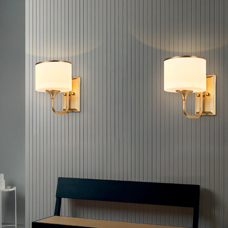 Brass Drum Tambour Lumière Colonial Style Opal Verre 1 Bulbe Lampe de montage mural intérieur