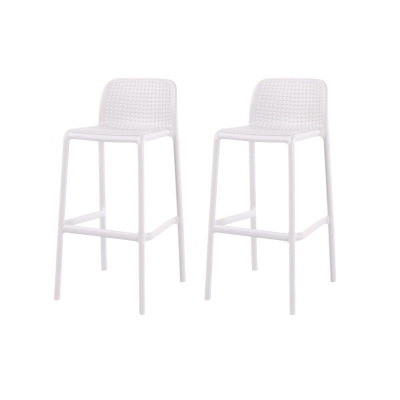 Contemporary Low Back Plastic Armless Bar Stool with Footrest