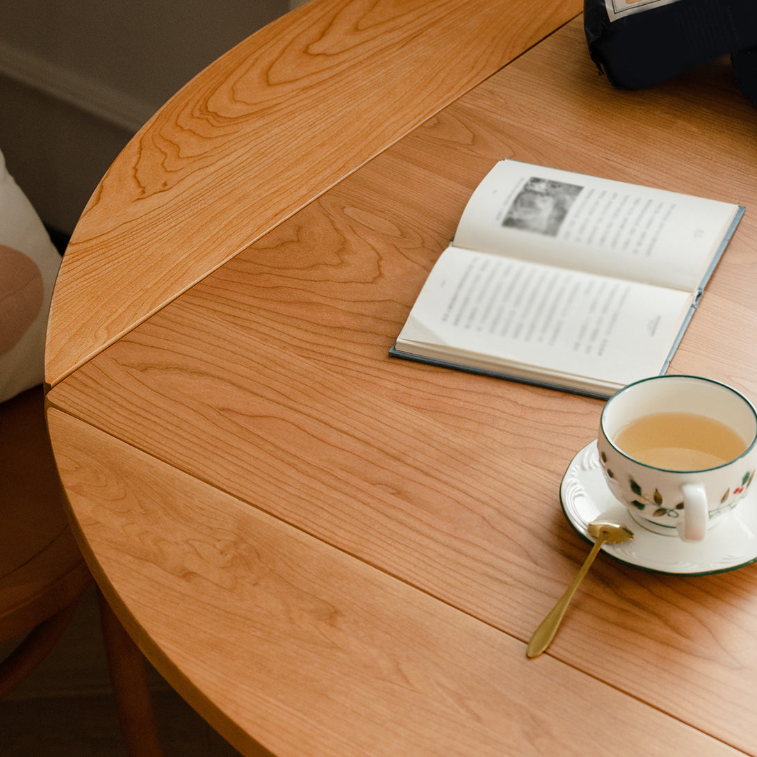 Modern Solid Wood Drop Leaf Round Top Dining Table with 4 Legs
