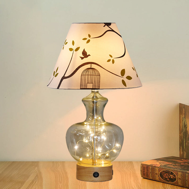 Helder glas urn/diamant nachtlamp eigentijds 1-bulb slaapkamer tafellicht met kegel afdrukkende stof schaduw