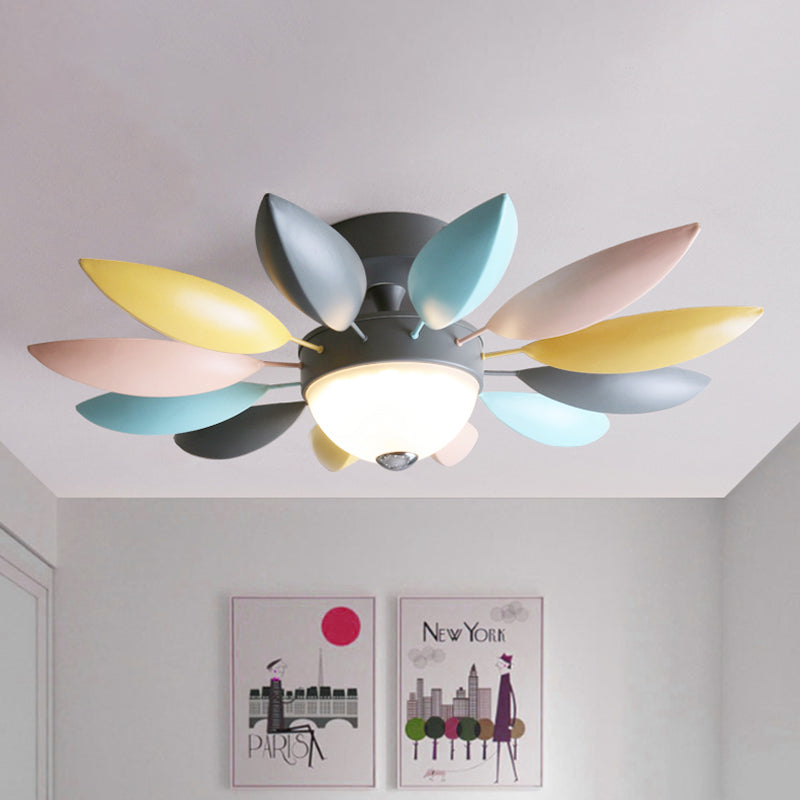 Lámpara de techo empotrada para dormitorio LED metálica con iluminación semi empotrada Macaron Blossom en color gris, luz blanca cálida