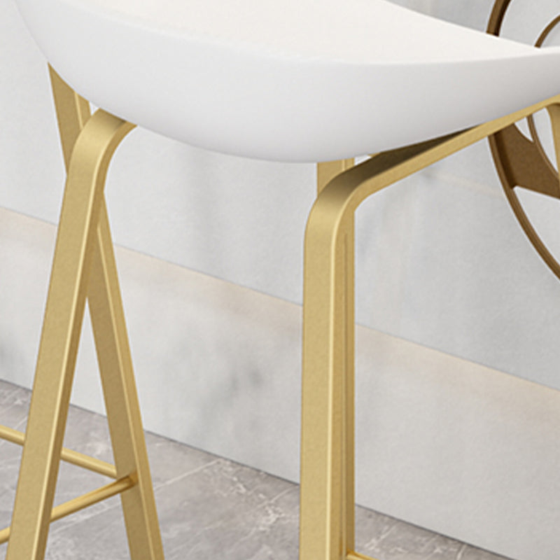 Indoor Contemporary Plastic Bucket Seat Bar Stool with Footrest