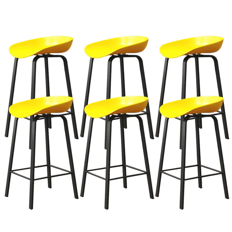 Indoor Contemporary Plastic Bucket Seat Bar Stool with Footrest