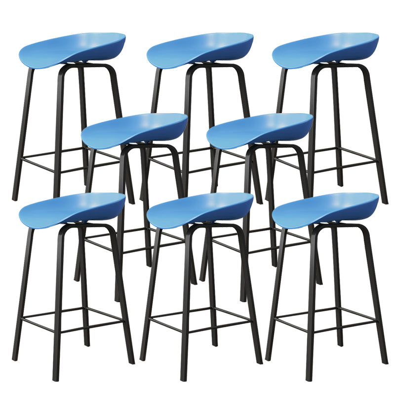 Indoor Contemporary Plastic Bucket Seat Bar Stool with Footrest