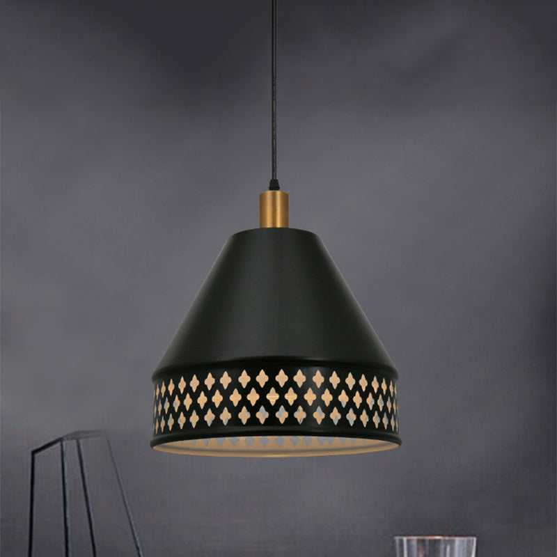 Industrial Taper Decke Anhängerlampe Einer Glühbirnen -Hang -Licht mit Ausschnitten in Schwarz
