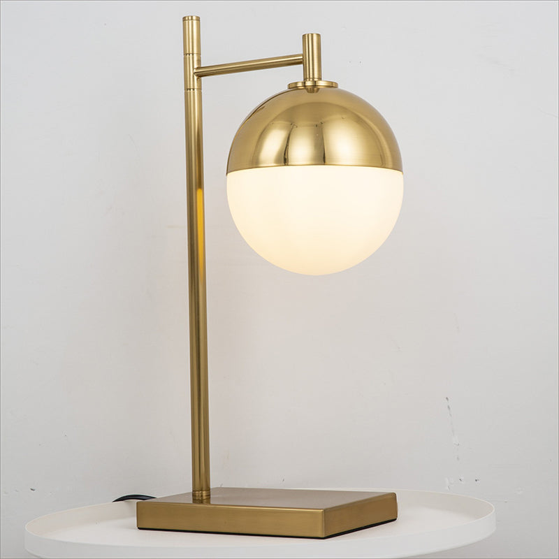 Lampada da comodino globale contemporanea Metal 1 tavolo da letto per camera da letto per la testa in ottone
