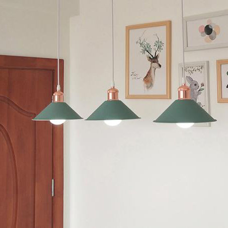 Modernist Style Conical Suspended Lamp 1 Light Metallic Hanging Light Fixture in Black/White for Living Room