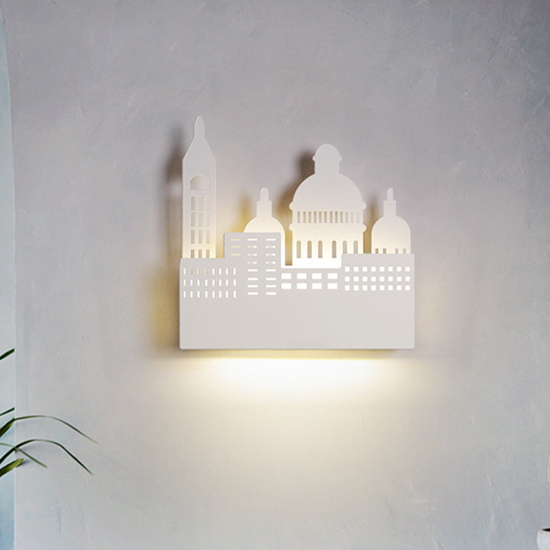 Niños 1 cabezal de pared con sombra de metal Castillo blanco Luz de aplique en luz cálida/blanca