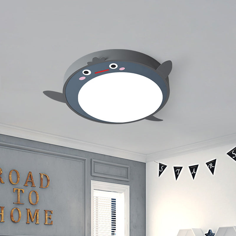 Lampada da incasso in acrilico con animali dei cartoni animati a led vicino alla plafoniera in grigio per camera da letto