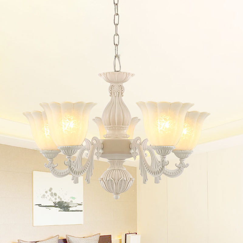 Lampadario a fiore in vetro di latte tradizionale tradizionale 3/5/8 teste sala da pranzo la luce a sospensione in beige
