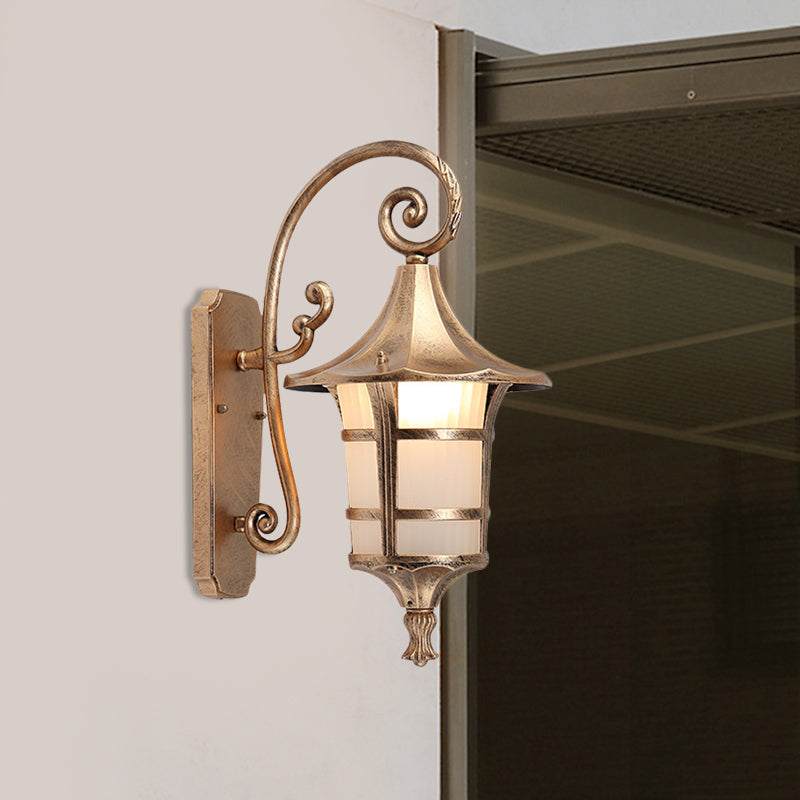 1 bulbo de pared de pared de la granja de la granja iluminación de la pared con tono de vidrio de ópalo de linterna en negro/café