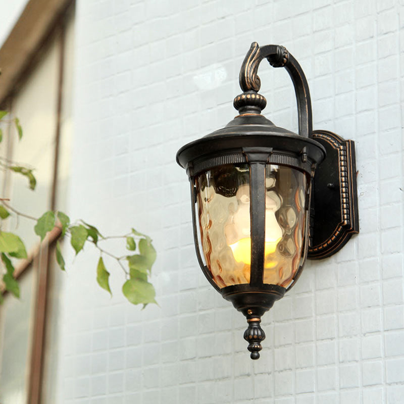 Urna Clear Dimple Glass Wall Lamphouse 1 Luz de la pared del patio de luz en negro con brazo curvo