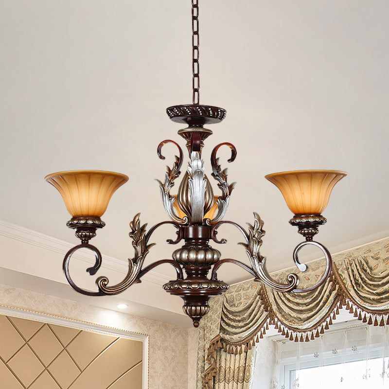 Traditionalist Bell hanglamp 3 lichten Amber Glass Kroonluchter lamp in brons met gesneden ontwerp