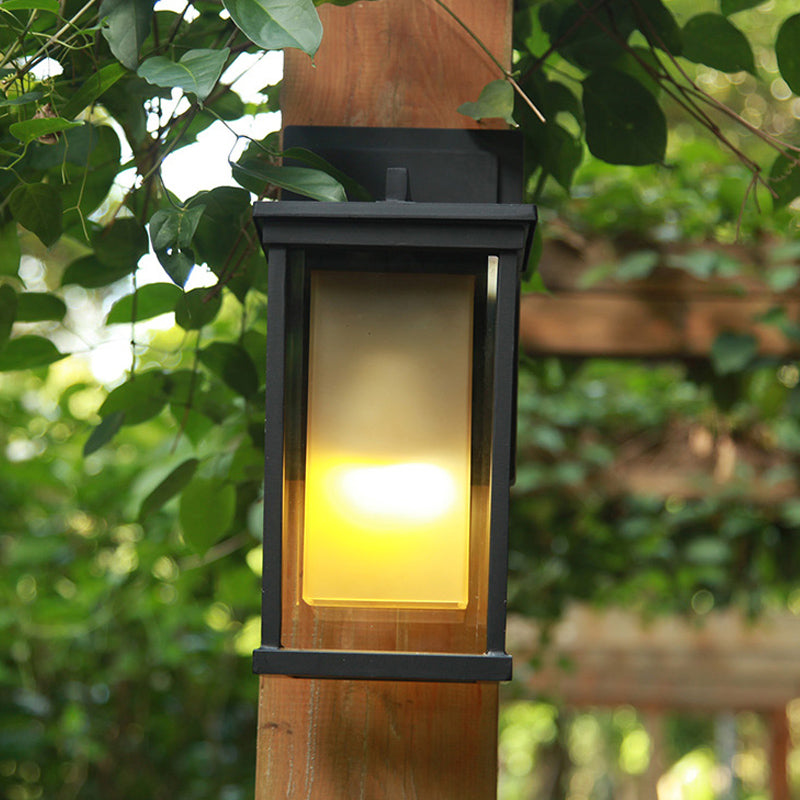 1 Bulb Wall Light Lodge Yard Amber Glass Sconce with Rectangle Clear Glass Shade in Black