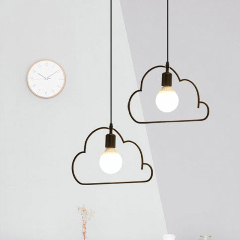 Cuisine à 2 bulbs pendante multiples pendante nordique noir / blanc pendulaire avec un cadre en fer nuageux