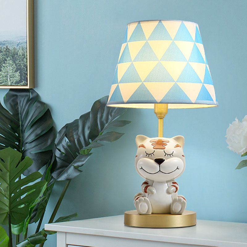 Conical Triangle-Print Fabric Table Light Kids Single Bulb Pink/Blue Night Stand Lamp with Resin Tiger Base