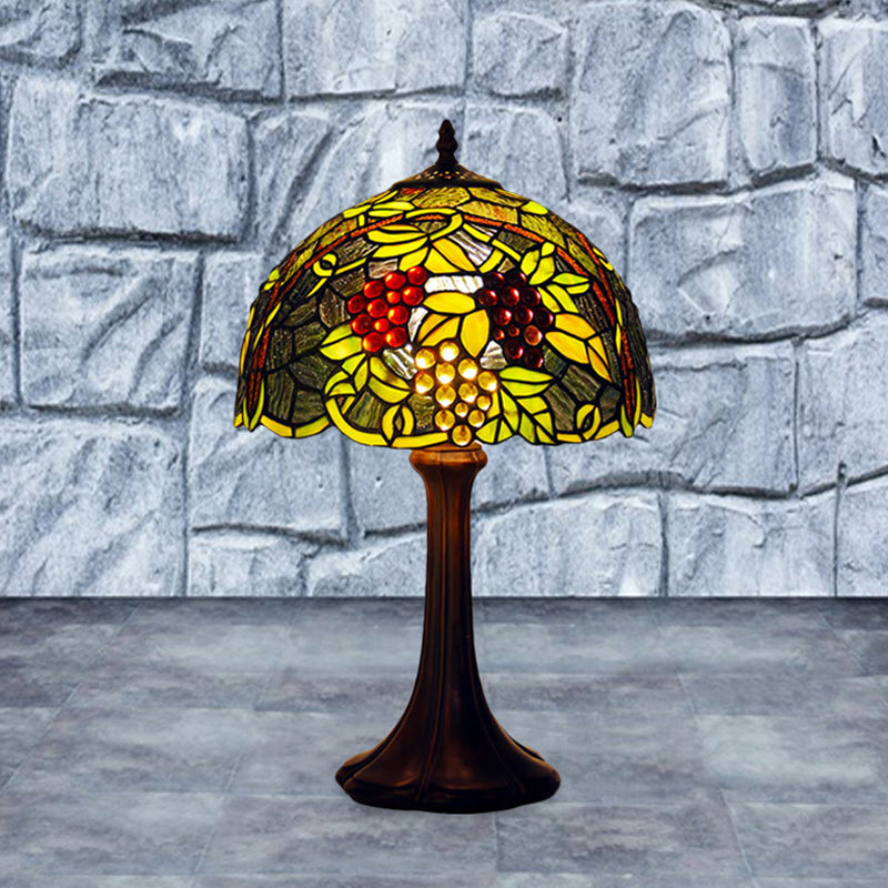 Groene gebrandschilderd glas Grapevine Night Light Tiffany enkele bronzen afwerking Tafelverlichting