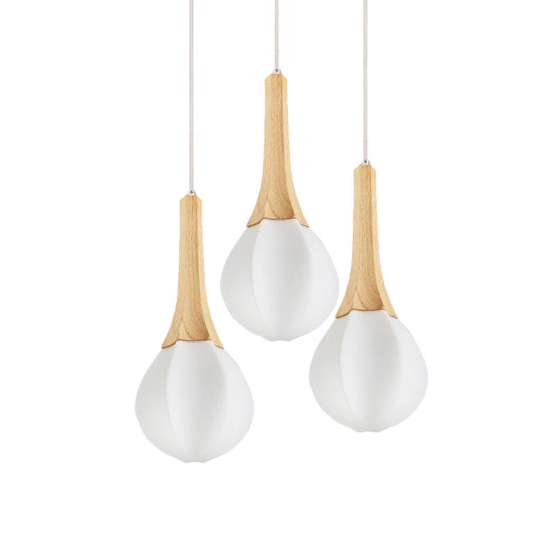Eiscremeform Multi -Light -Anhänger modernes gefrostetes weißes Glas 3 Lampen Holzdecke Hangsteuerung