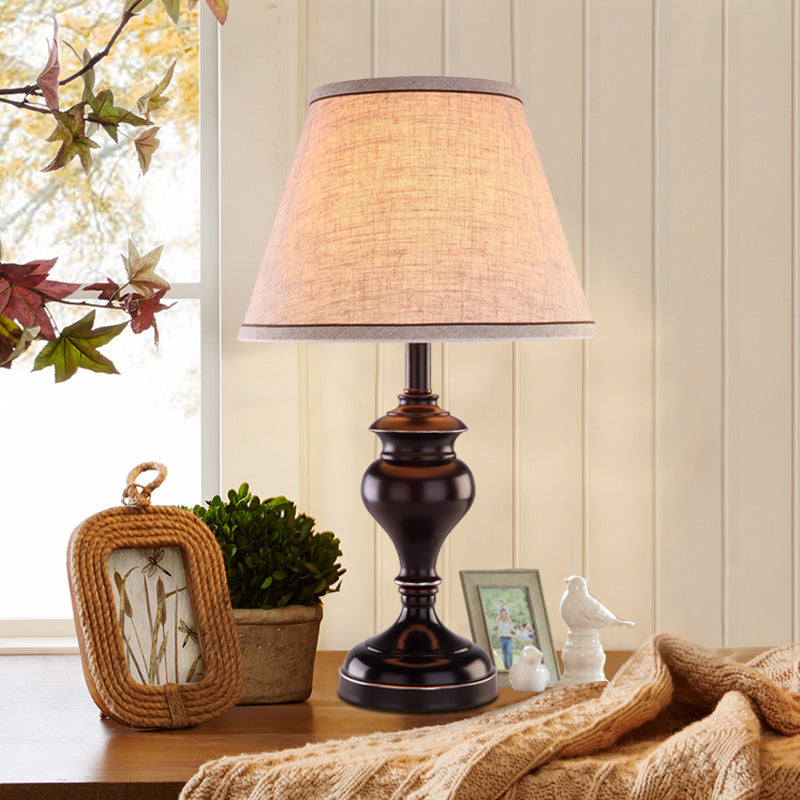 1 Bulb Fabric Night Lighting Countryside Black Finish Tapered Table Light with Urn Base