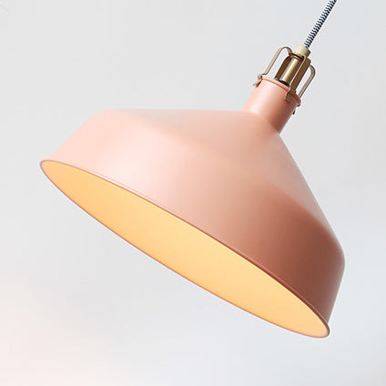 8,5 "/13" W gewölbte Metallanhänger Beleuchtung Industrial Style 1 Light Ess Room Hanging Lamp mit verstellbarer Kabel in Grau/Rosa