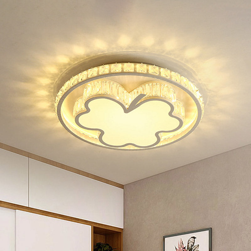 Halo Bedroom Massimale Flush Simple Beveling Crystal LED White Flush Mount con Clover Design
