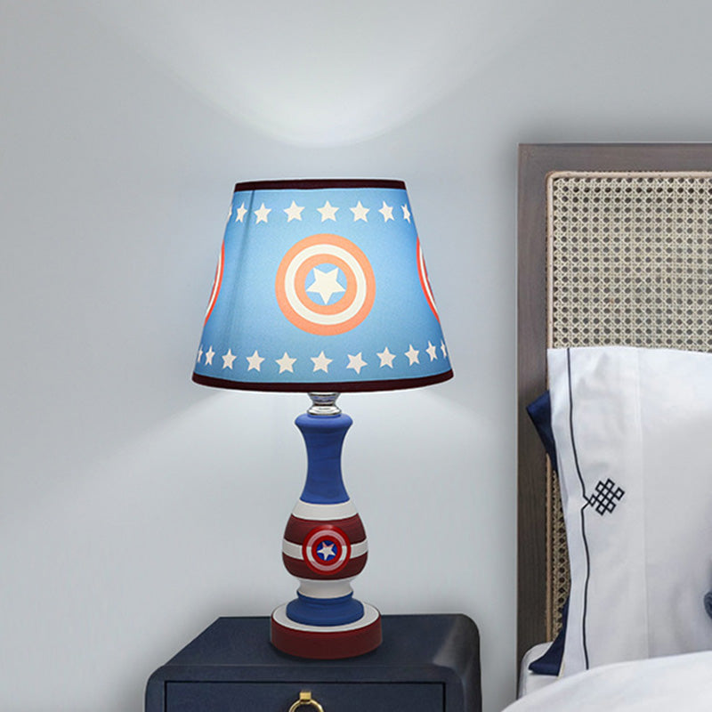 Lámpara de mesita de noche de cono de dibujos animados Ligera nocturna de dormitorio de 1 bulb