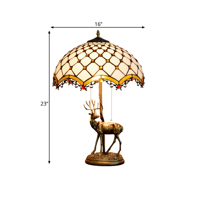 Wellenkantenkreuz-Schatten-Tisch-Licht 2-Kopf-Gelb-weiß/blau-brauner Tiffany Pull-Chain-Nachtlampe mit Hirschbasis