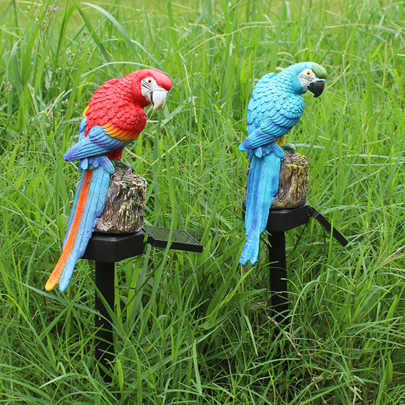 Resin Parrot Solar Pathway Light Decorative LED Ground Plug Lamp in Blue/Red for Outdoor Garden