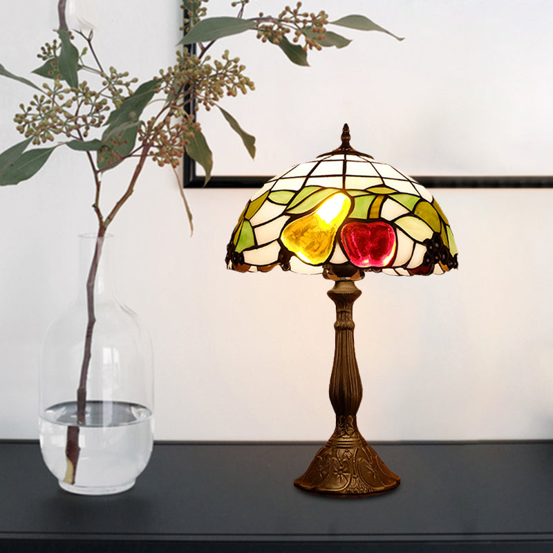 Bowl Shade Night Light Tiffany Buntglas 1 leichte Bronze -Finish -Tischlampe mit Obstmuster