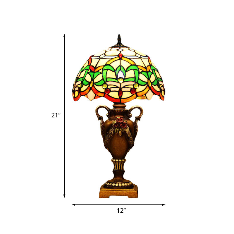 Éclairage de bureau en dôme jaune / vert Méditerranée 1 lampe de nuit à motifs de fleur en verre coupé à la main légère avec base de trophée