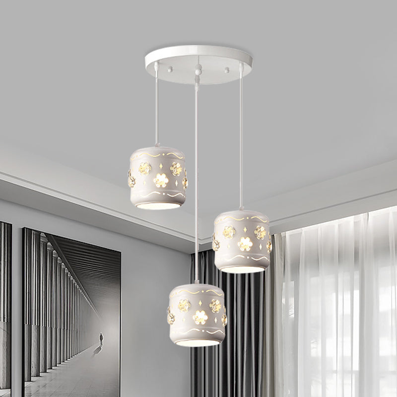 Fer Drum Multi-pendentif Fixture modernisme Light White Plafond Light Light With Flower Crystal incrusté de conception